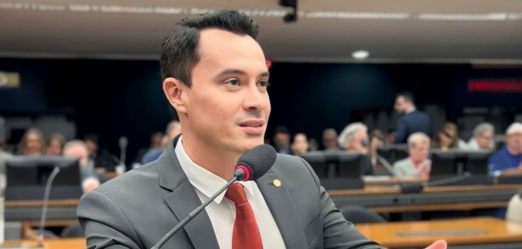 Zé Haroldo Cathedral garante aprovação de R$ 514 milhões para combater queimadas na&nbsp;Amazônia