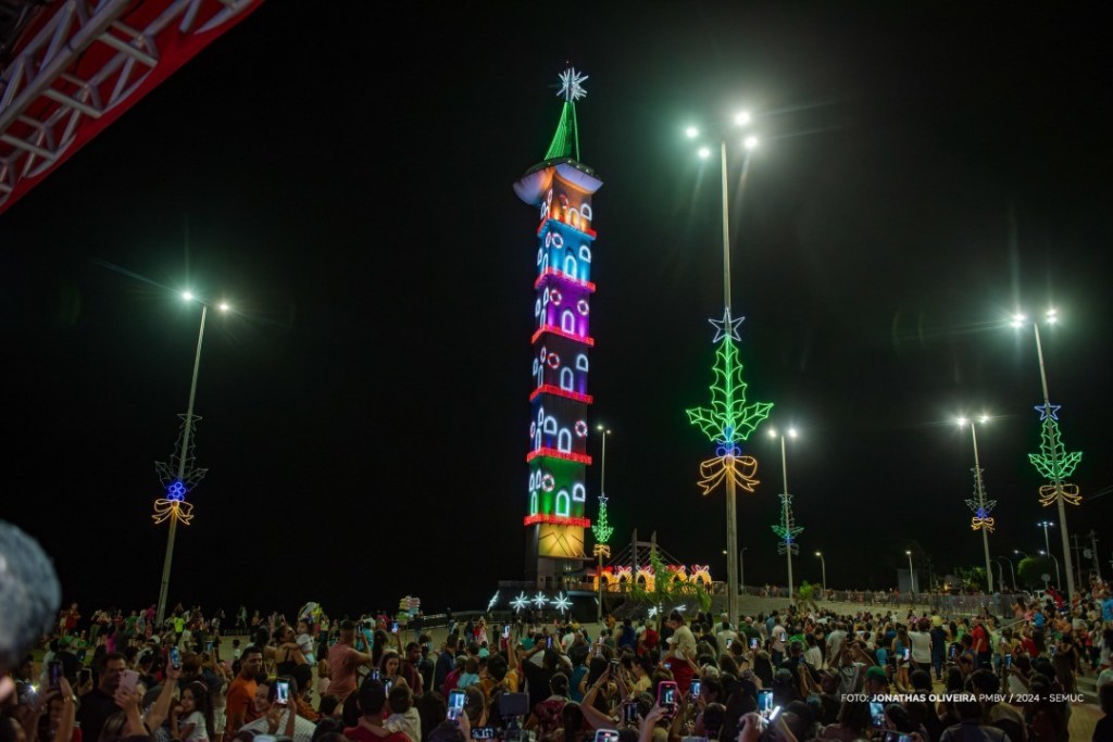 Acendimento do Mirante Edileuza Lóz e Orla Taumanan dá início a temporada de luzes natalinas em Boa&nbsp;Vista
