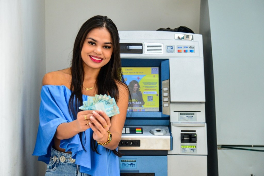 TÁ NA CONTA – Prefeitura antecipa pagamento e reforça compromisso com servidores&nbsp;municipais