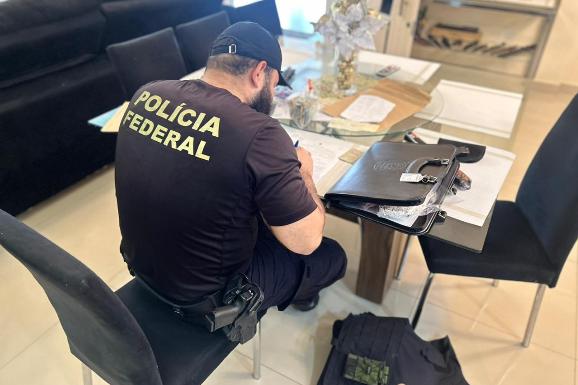 Polícia Federal investiga vereador suspeito de ser patrocinado pelo tráfico para atividades parlamentares em Boa&nbsp;Vista