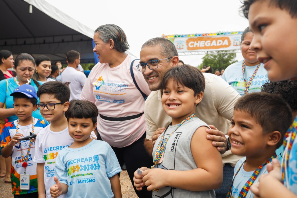 SEMANA DO AUTISMO – Mais de mil crianças participam de evento que celebra amor e respeito à&nbsp;diversidade