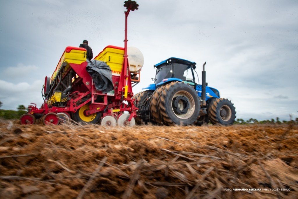 Plantio de soja em Boa Vista ganha impulso com apoio técnico, máquinas e implementos&nbsp;agrícolas