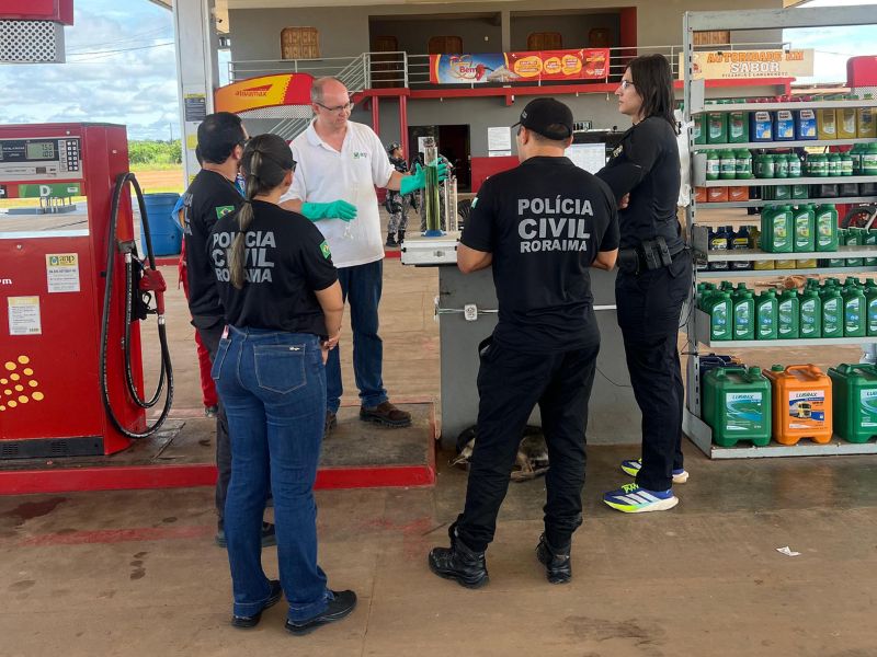 Polícia Civil e ANP fiscalizam dois postos em Caracaraí e reforçam combate a irregularidades em&nbsp;combustíveis