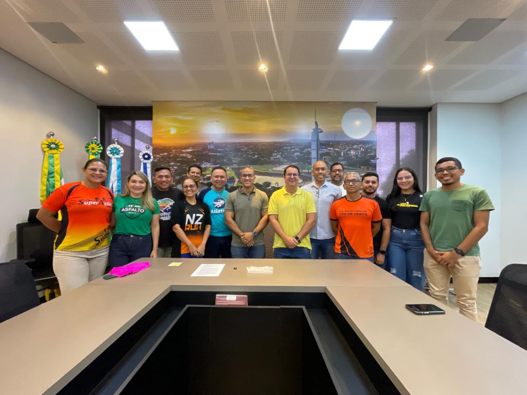 Prefeito Arthur Henrique e Vereador Bruno Perez se reúnem com corredores por mais&nbsp;segurança