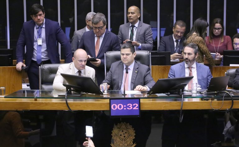 Congresso aprova Lei de Diretrizes Orçamentárias de 2026 com meta de&nbsp;superávit