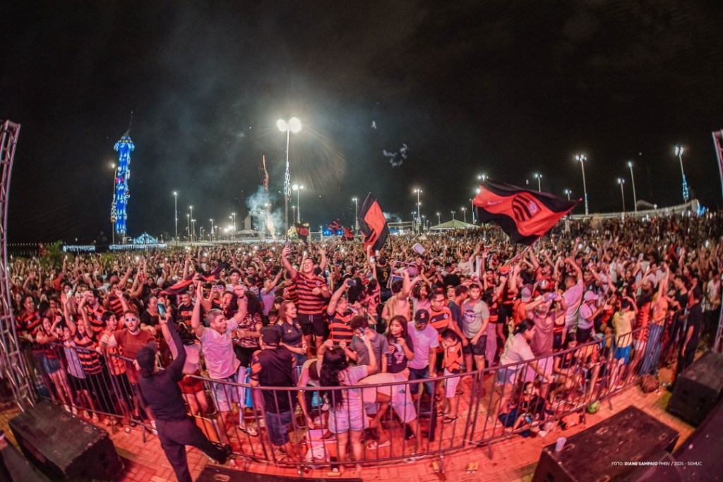 Flamengo x Palmeiras Final da Libertadores reuniu torcedores em dois espaços públicos de Boa&nbsp;Vista