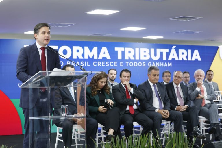 Lei cria Comitê Gestor do IBS e define regras do imposto criado pela reforma&nbsp;tributária