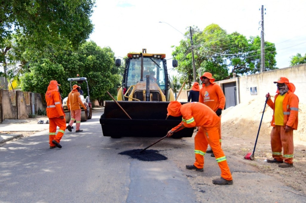 OPERAÇÃO TAPA-BURACO – Desde o início do ano, Prefeitura de Boa Vista recuperou 163 vias em 35 bairros da&nbsp;capital
